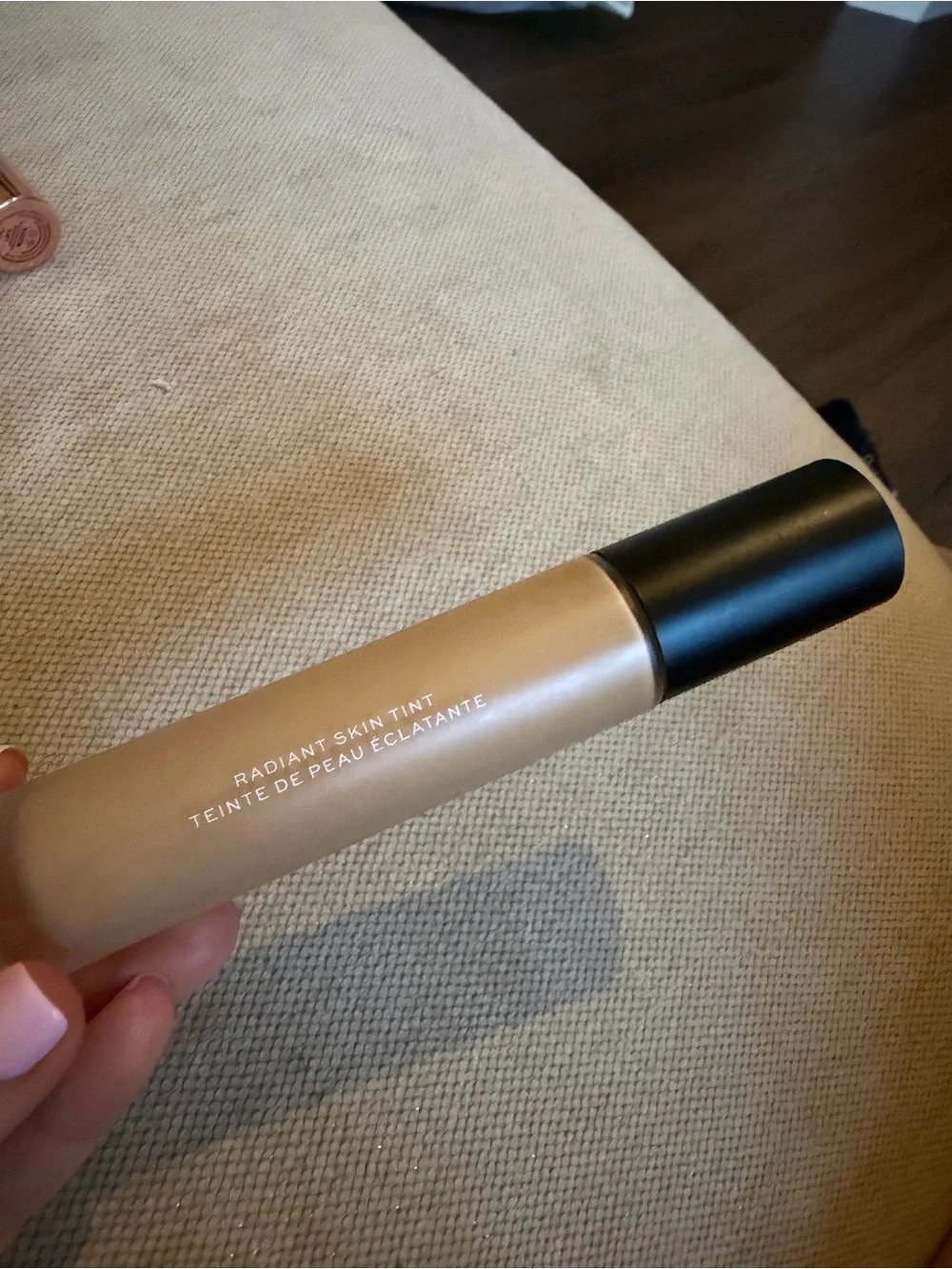 MAKE Radiant Skin Tint Diffusion Dew in 02